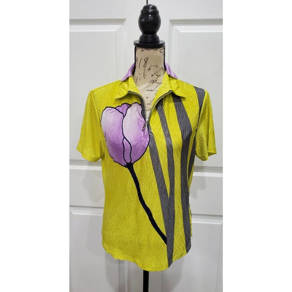 DKNY GOLF Yellow Lavender Gray Crinkle Fabric 1/2 Zip Short Sleeve Top Medium